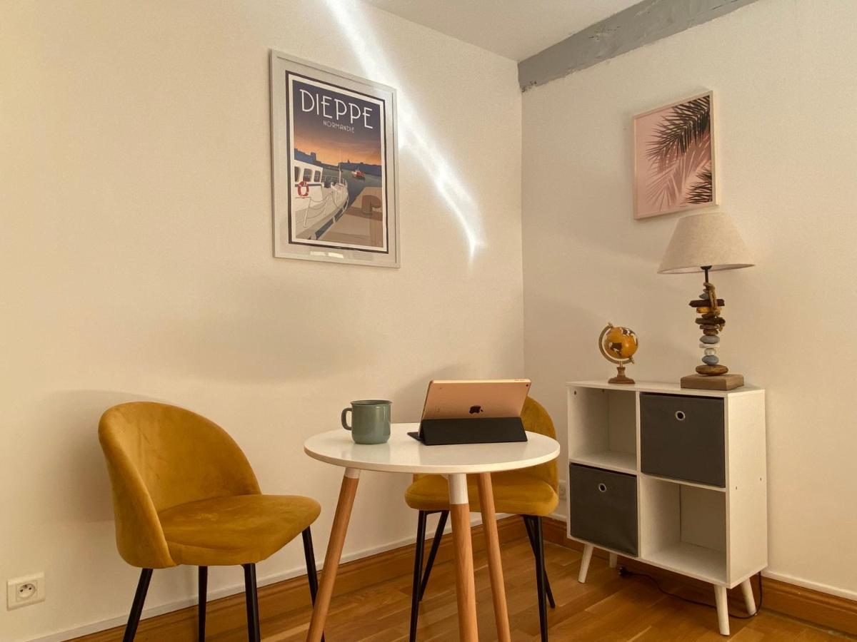 Apartamento Beau Studio Cosy Calme En Face Du Port Sur Le Quai Dieppe Exterior foto