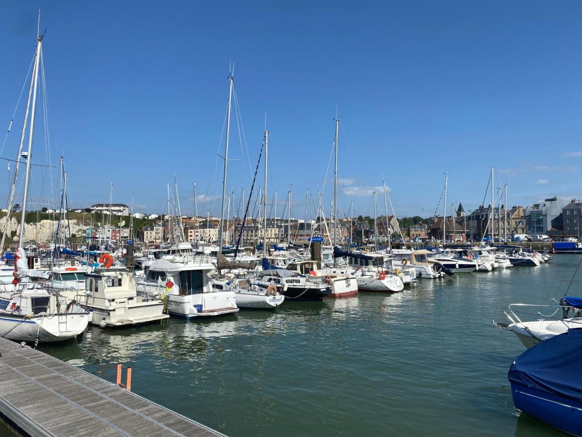 Apartamento Beau Studio Cosy Calme En Face Du Port Sur Le Quai Dieppe Exterior foto